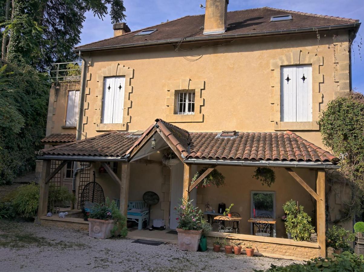 Residence Les Trois Jardins Avec Wifi Et Parking Gratuit Сарла-ла-Канеда Екстериор снимка