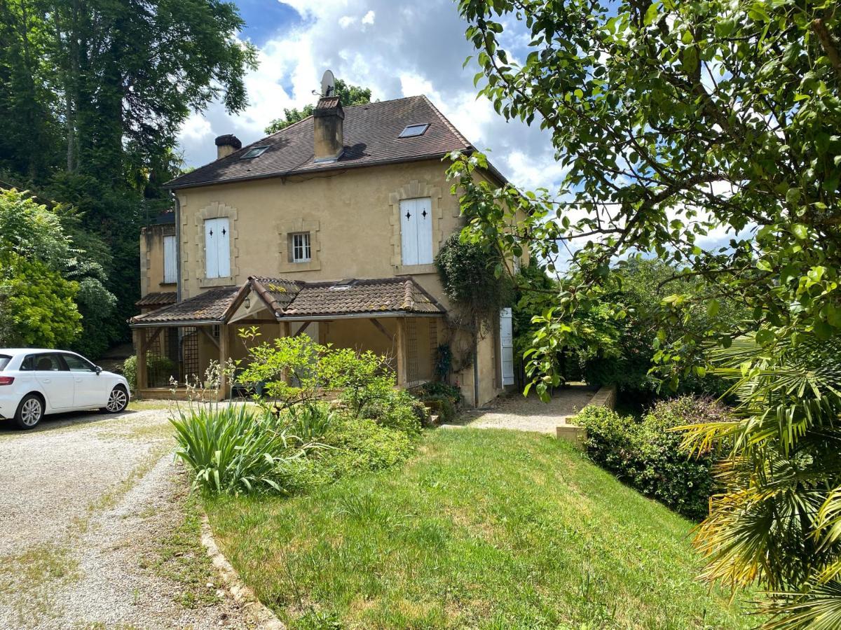 Residence Les Trois Jardins Avec Wifi Et Parking Gratuit Сарла-ла-Канеда Екстериор снимка