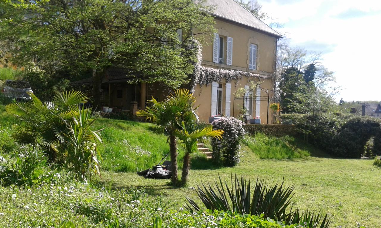 Residence Les Trois Jardins Avec Wifi Et Parking Gratuit Сарла-ла-Канеда Екстериор снимка